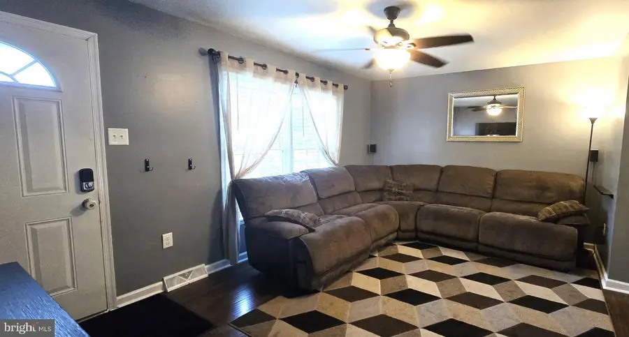 56 Belleview Ave, Sicklerville, NJ 08081 - #2