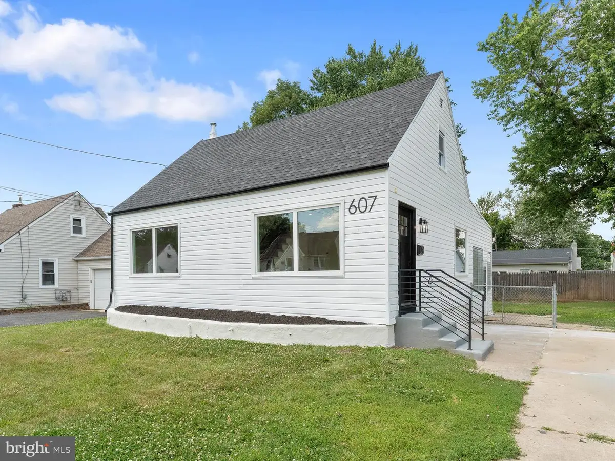 607 W Madison Ave, Magnolia, NJ 08049 - #1