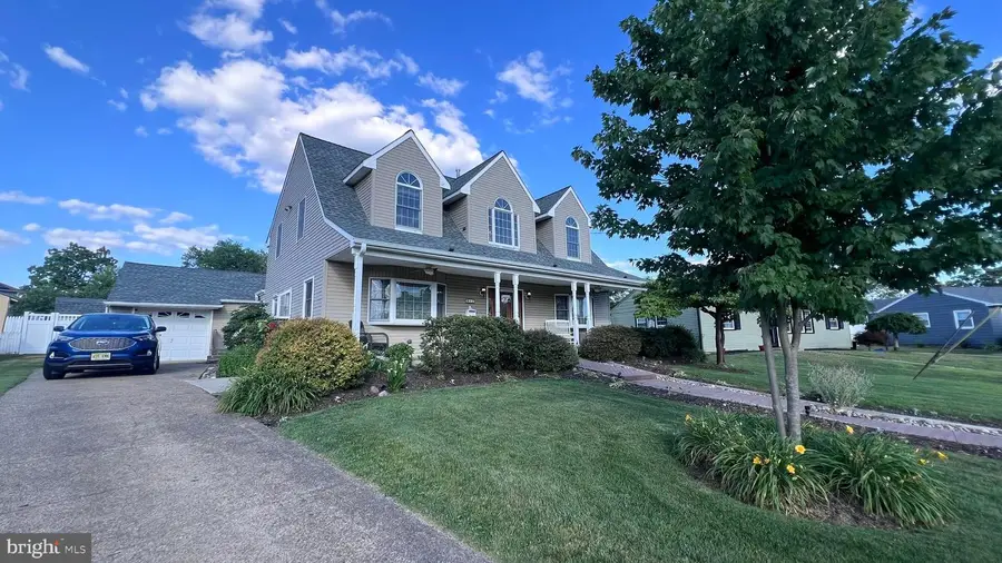 12 Elinor Ave, Stratford, NJ 08084 - #2
