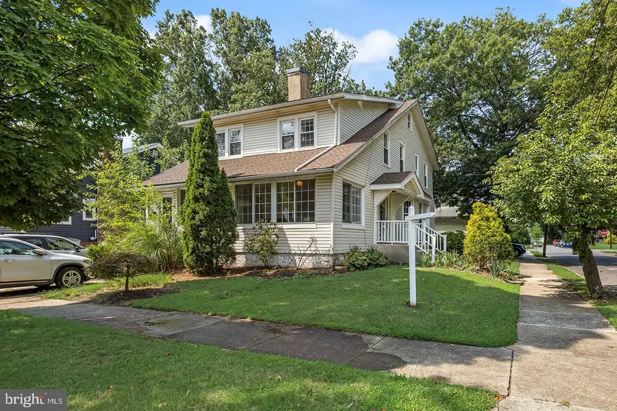 7 Lake Shore Dr, Collingswood, NJ 08108 - #2