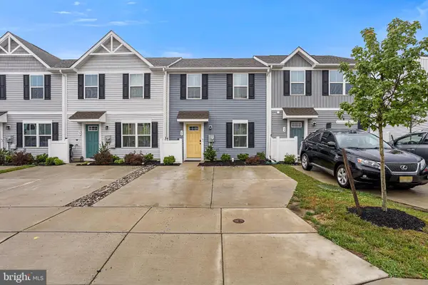 15 Magnolia Way, CLEMENTON, NJ 08021