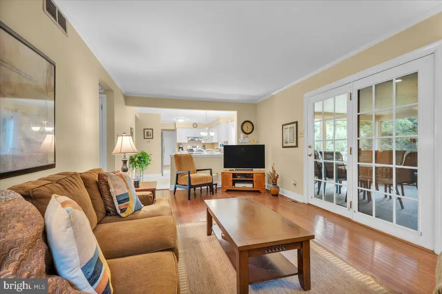 14 Washburne Ave, Berlin, NJ 08009 - #3