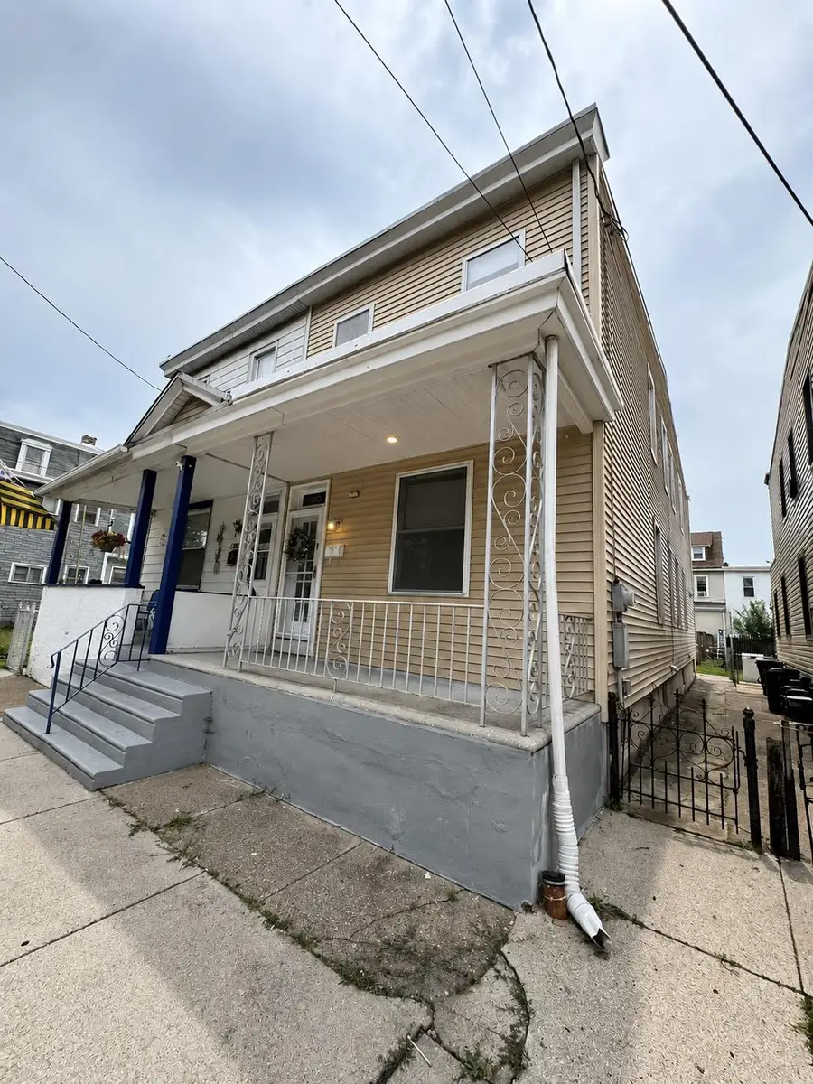 330 Somerset St, Gloucester City, NJ 08030 - #2