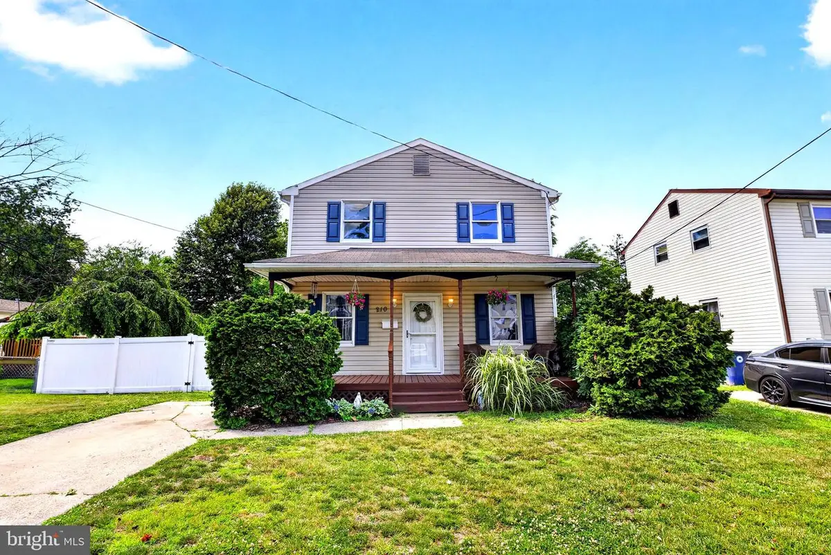210 Washington Ave, Laurel Springs, NJ 08021 - #1