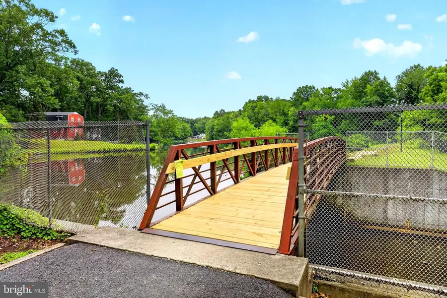 164 Silver Lake Dr, Clementon, NJ 08021 - #2
