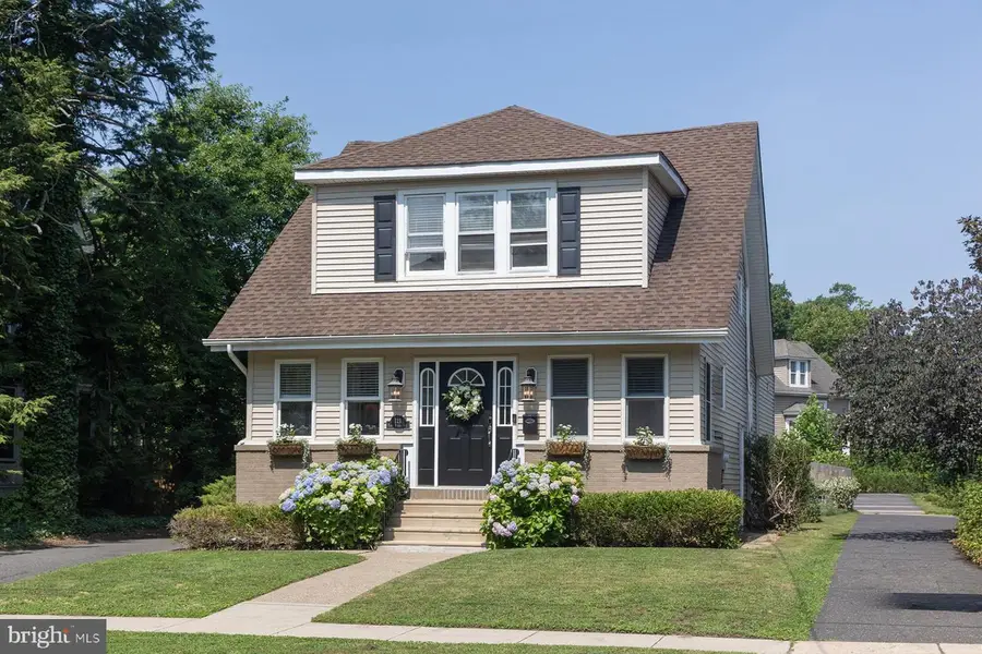 121 E Stiles Ave, Collingswood, NJ 08108 - #3