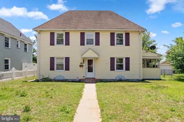 228 Christiana St, BROOKLAWN, NJ 08030