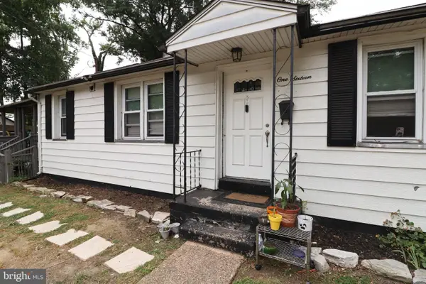 116 Lakewood Ave, MAGNOLIA, NJ 08049