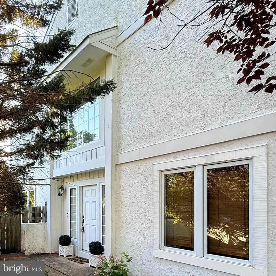 12 Thoreau Ct, Cherry Hill, NJ 08003 - #2