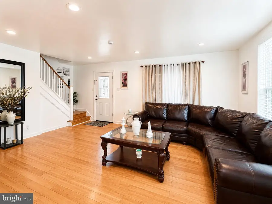 2135 Hillcrest Ave, Pennsauken, NJ 08110 - #3