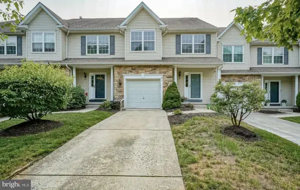 149 Hidden Dr, BLACKWOOD, NJ 08012