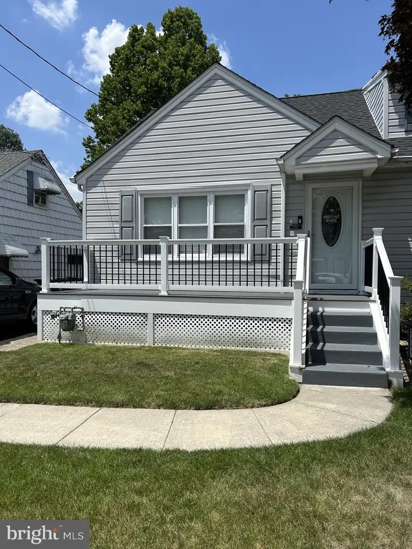 204 W Linden Ave, Lindenwold, NJ 08021 - #3