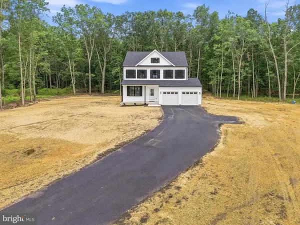 102 Blue Anchor Rd, SICKLERVILLE, NJ 08081