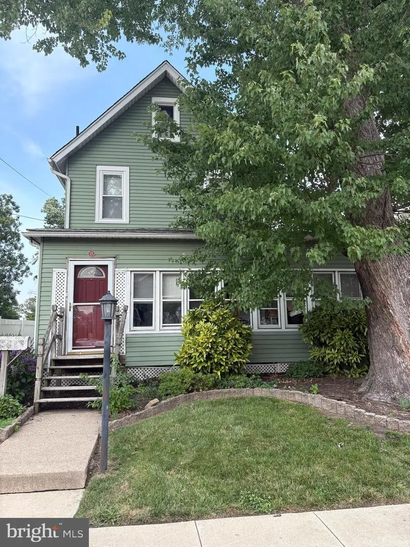 25 Oswego Ave, Audubon, NJ 08106 - #1