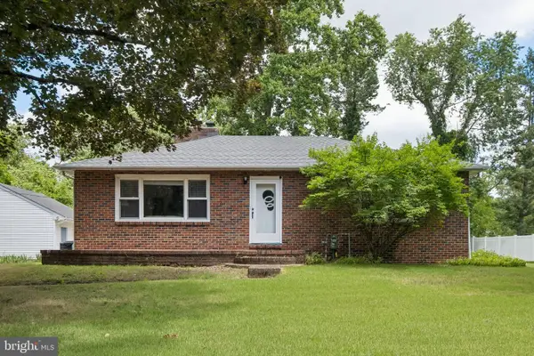 515 Almonesson Rd, BLACKWOOD, NJ 08012
