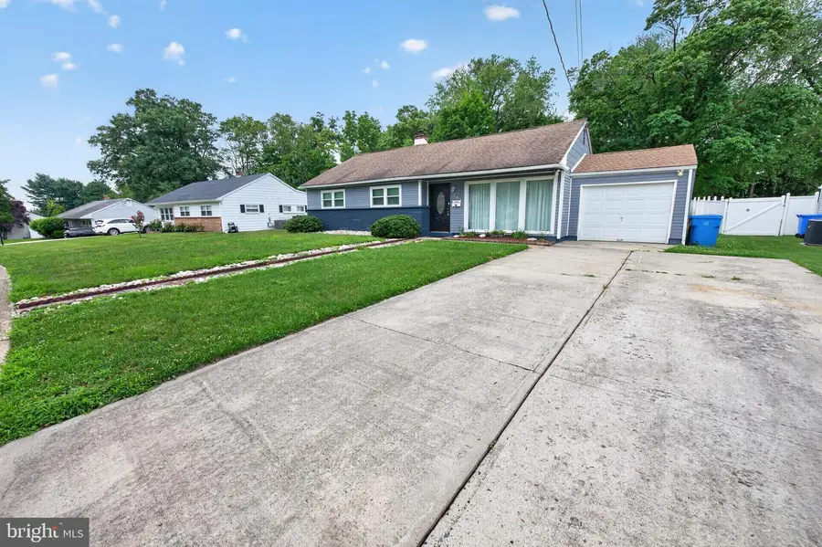 102 Ramble Rd, Cherry Hill, NJ 08034 - #3