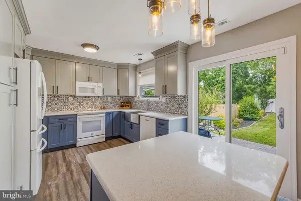 14 Woodmill Dr, CLEMENTON, NJ 08021