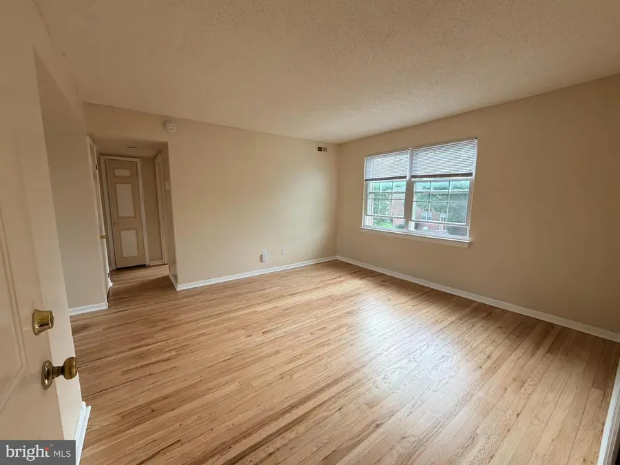 100 Park Blvd #44d, Cherry Hill, NJ 08034 - #3