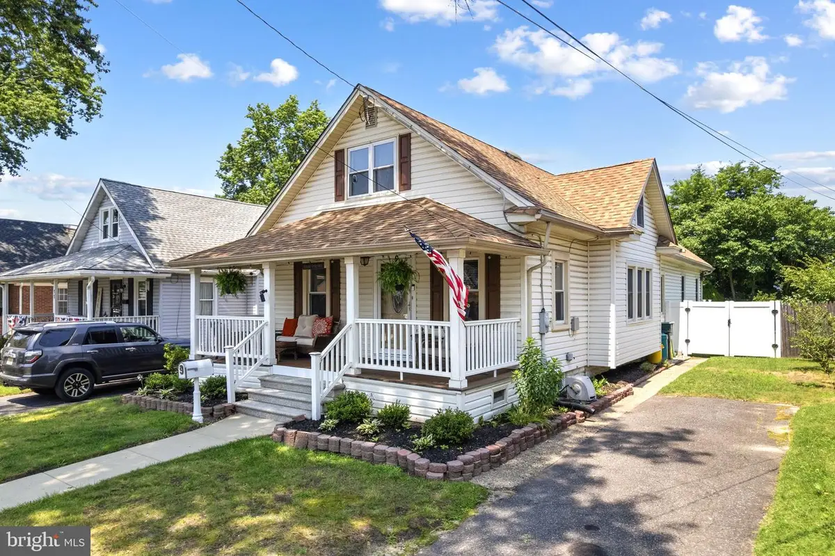 9 Moore Ave, Barrington, NJ 08007 - #1
