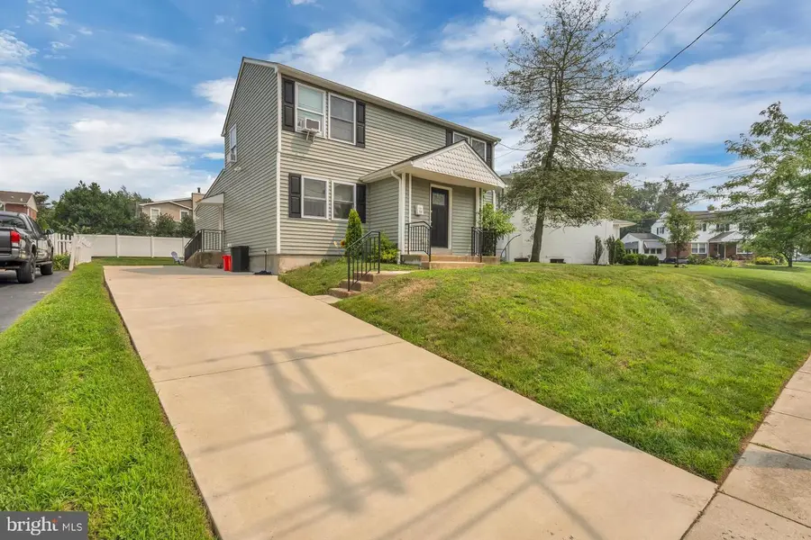 209 Briarwood Ave, Haddonfield, NJ 08033 - #2