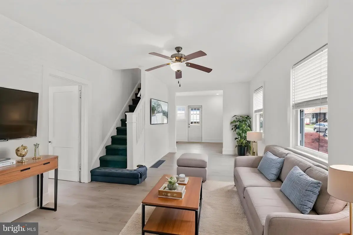 6121 Wayne Ave, Pennsauken, NJ 08110 - #1