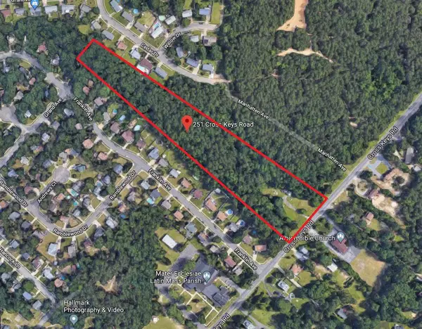 251 Cross Keys Rd, BERLIN, NJ 08009
