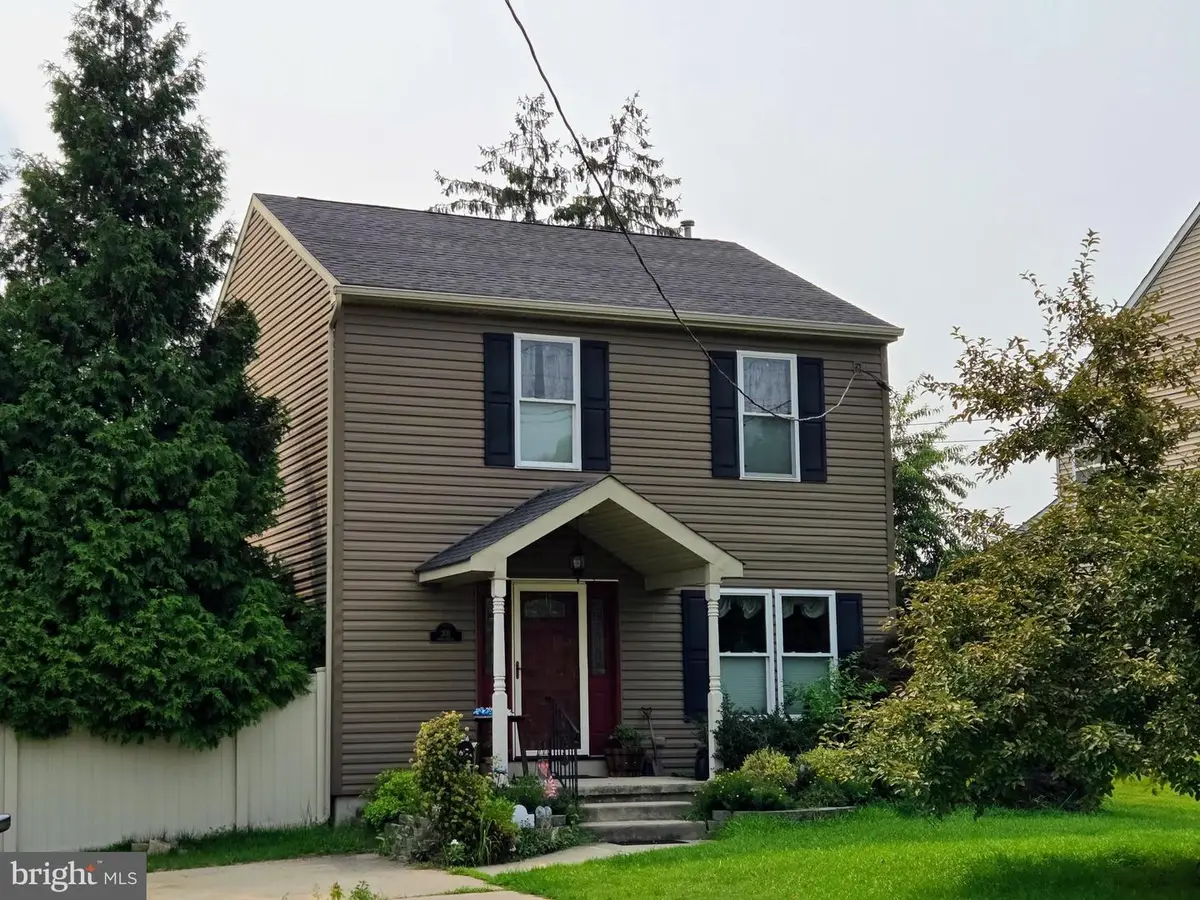301 Main St, Glendora, NJ 08029 - #1