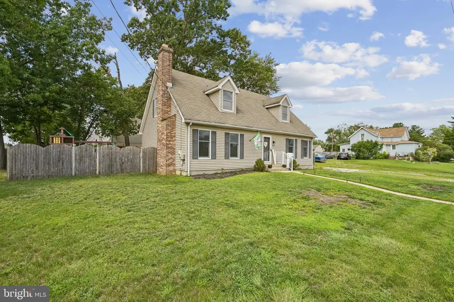 215 Mcclellan Ave, West Berlin, NJ 08091 - #2