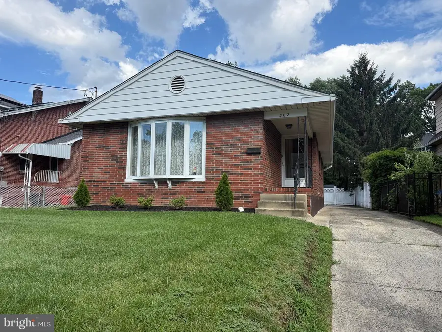 202 Stratford Ave, Haddon, NJ 08108 - #2