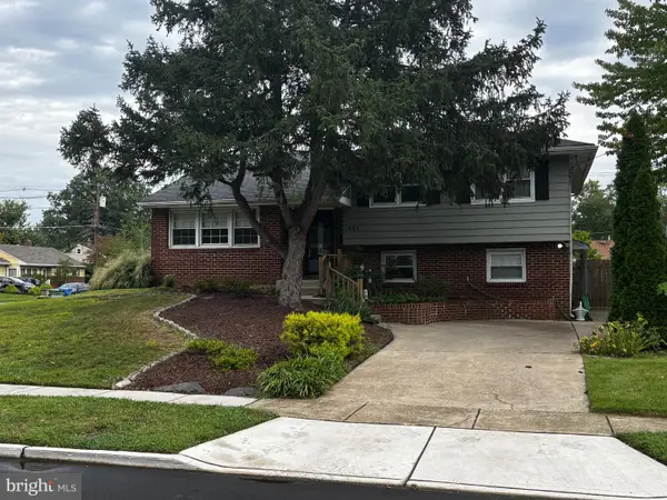 401 Chapel Ave E, CHERRY HILL, NJ 08034
