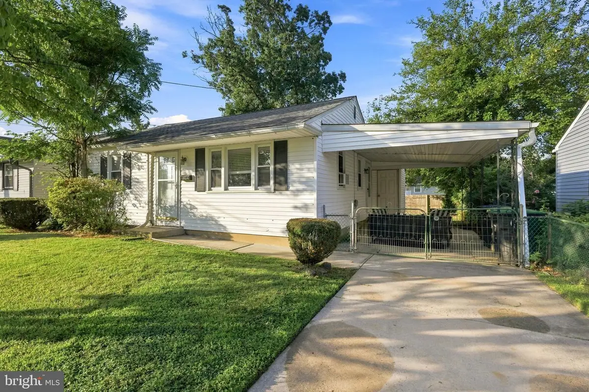 346 9th Ave, Lindenwold, NJ 08021 - #1