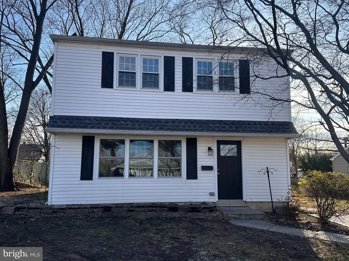 225 Velde Ave, Pennsauken, NJ 08110 - #1