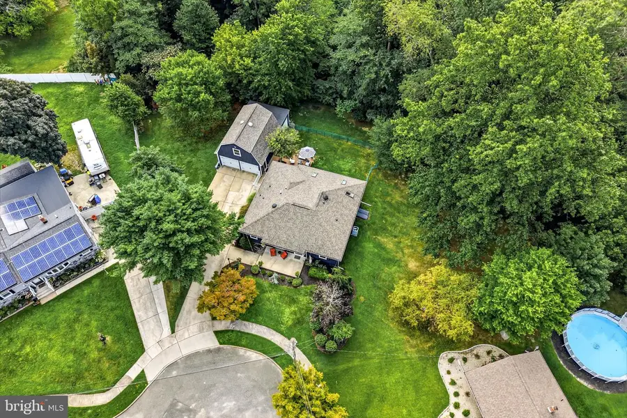 5 College Cir, Stratford, NJ 08084 - #2