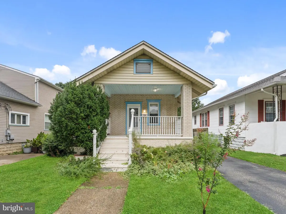 304 Woodlawn Ter, Collingswood, NJ 08108 - #1