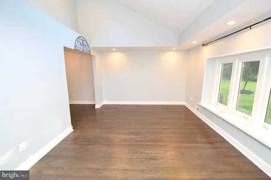 561 Covered Bridge Rd, Cherry Hill, NJ 08034 - #3