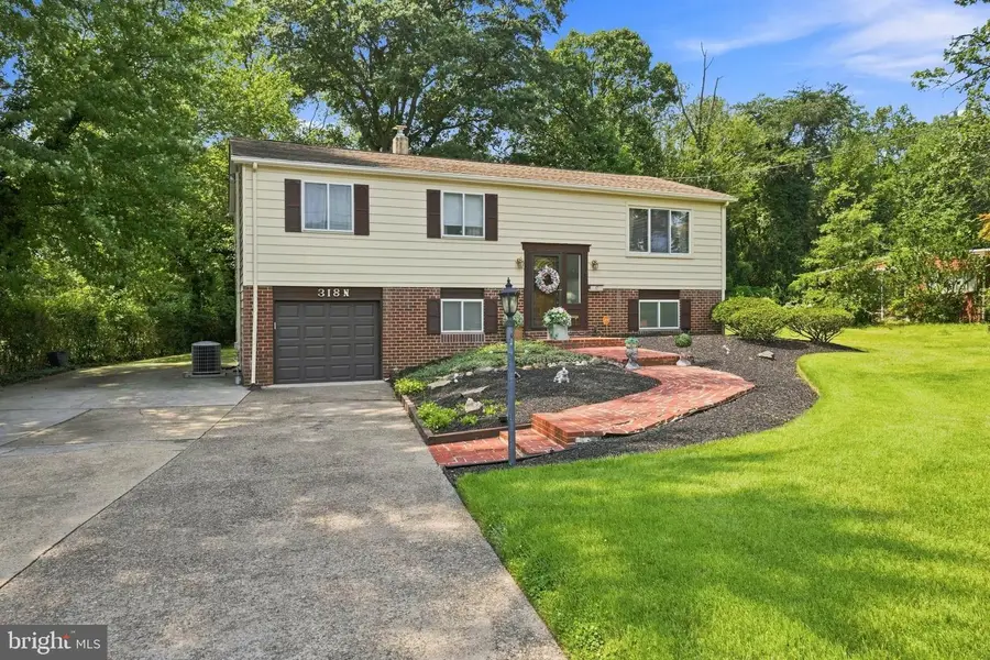 318 N Warwick Rd, Lawnside, NJ 08045 - #2