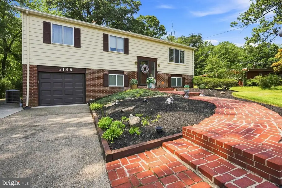 318 N Warwick Rd, Lawnside, NJ 08045 - #3