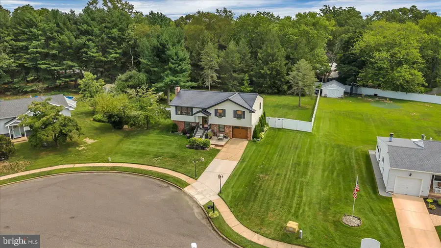 3 Carriage Ct, Waterford Works, NJ 08089 - #2