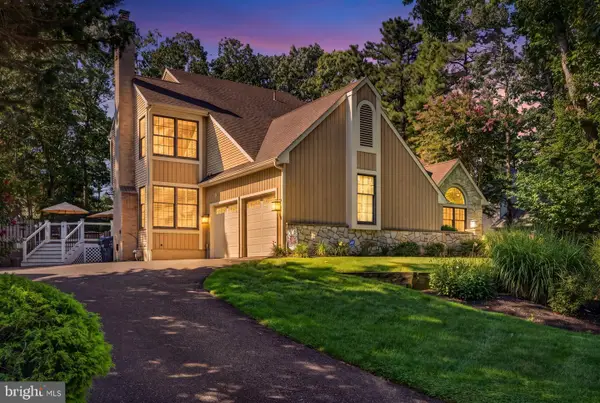 130 Forrest Hills Dr, VOORHEES, NJ 08043