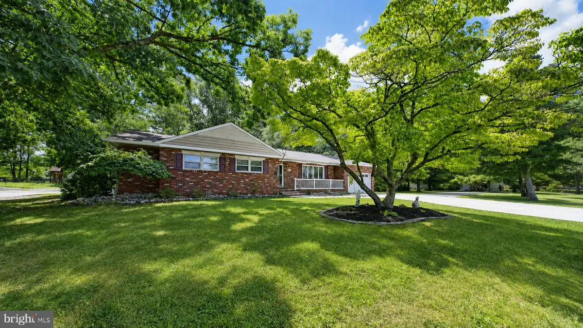 23 Summit Ave, Berlin, NJ 08009 - #1