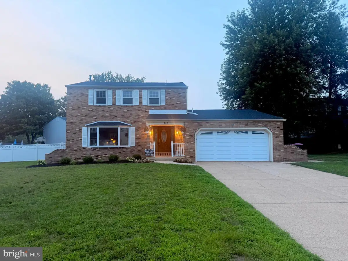 65 Lincoln Dr, Clementon, NJ 08021 - #1