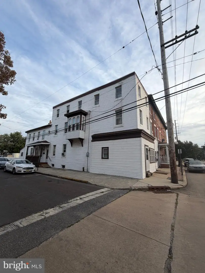 20 N King St, Gloucester City, NJ 08030 - #3