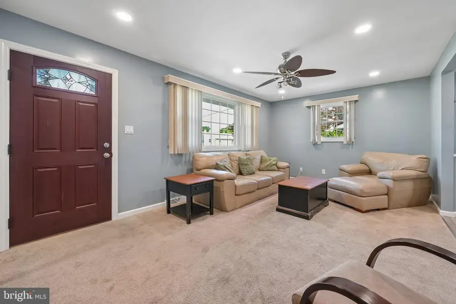 127 Trinity Ave, Blackwood, NJ 08012 - #3
