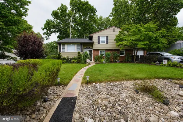 9 Dartmouth Dr, ATCO, NJ 08004