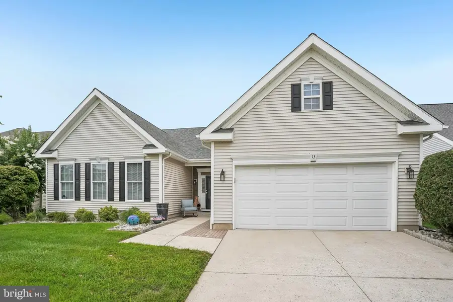 13 Kristian Dr, Sicklerville, NJ 08081 - #3