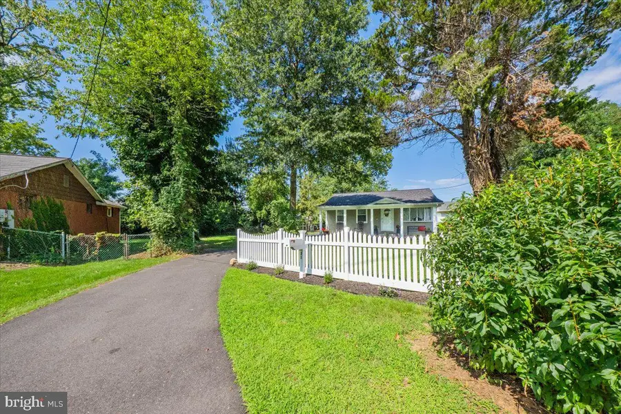 31 W Phoenix Ave, Lawnside, NJ 08045 - #3