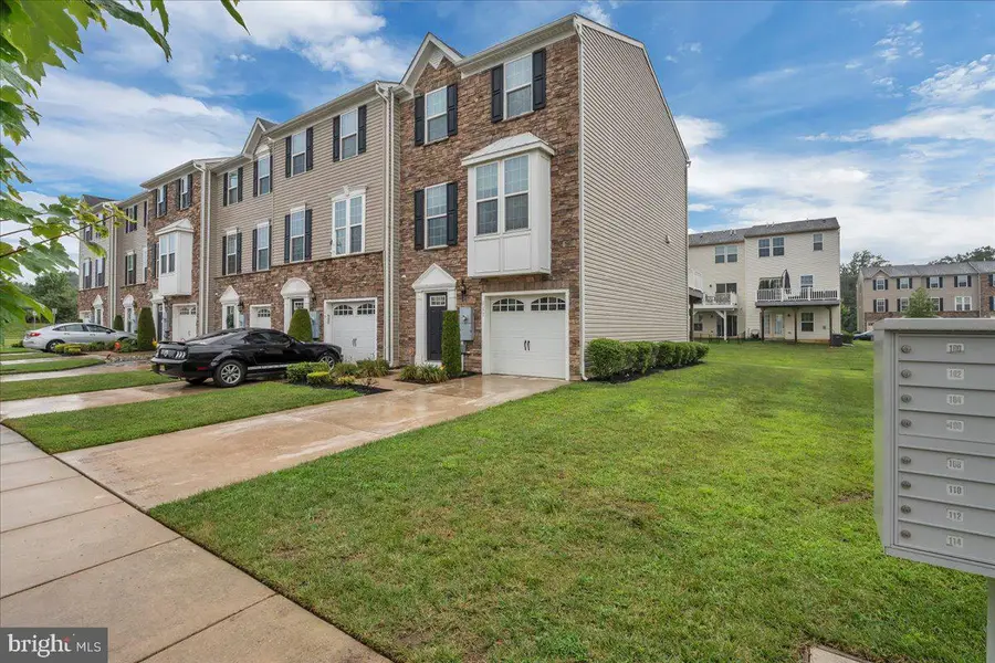 111 Village Green Ln, Sicklerville, NJ 08081 - #2