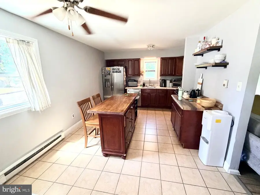 1 Wiltshire Rd, Sicklerville, NJ 08081 - #3