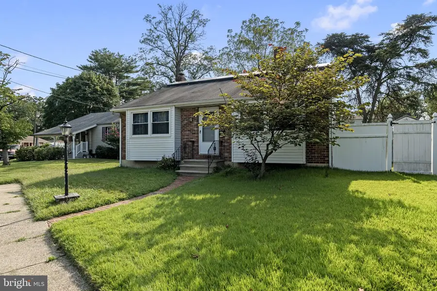 116 Lake Dr, Brooklawn, NJ 08030 - #2