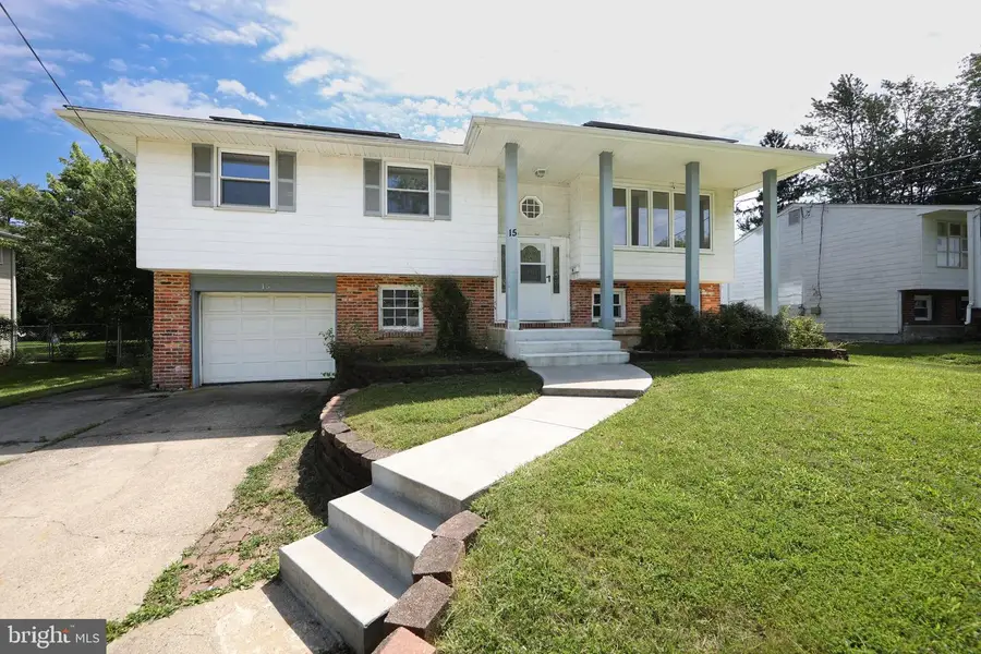 15 Knollwood Dr, Cherry Hill, NJ 08002 - #2